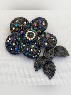 Vintage Floral Brooch
